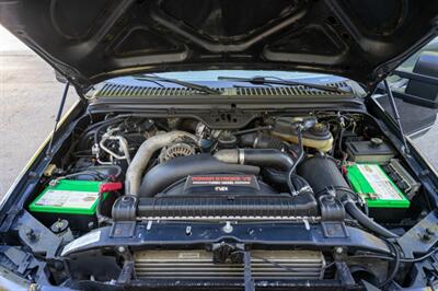 2005 Ford Excursion Limited   - Photo 39 - Sarasota, FL 34243