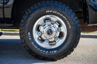 2005 Ford Excursion Limited   - Photo 21 - Sarasota, FL 34243