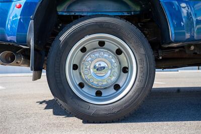2022 Ford F-450 Platinum   - Photo 24 - Sarasota, FL 34243