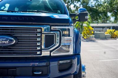 2022 Ford F-450 Platinum   - Photo 11 - Sarasota, FL 34243