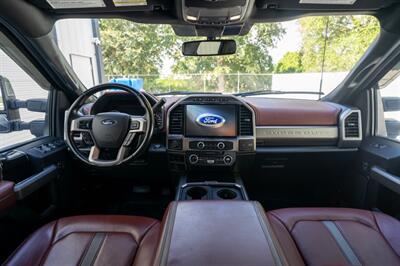 2022 Ford F-450 Platinum   - Photo 34 - Sarasota, FL 34243