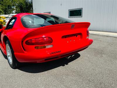 1997 Dodge Viper GTS   - Photo 14 - Sarasota, FL 34243