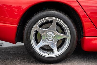 1997 Dodge Viper GTS   - Photo 18 - Sarasota, FL 34243