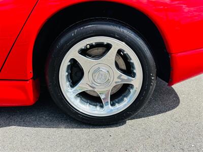 1997 Dodge Viper GTS   - Photo 27 - Sarasota, FL 34243