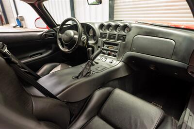 1997 Dodge Viper GTS   - Photo 33 - Sarasota, FL 34243