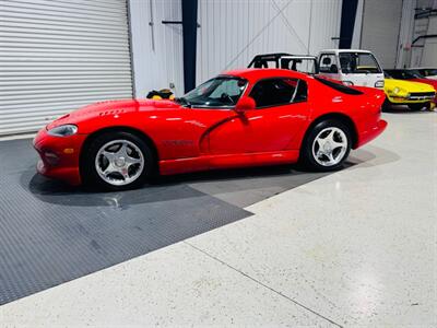 1997 Dodge Viper GTS   - Photo 23 - Sarasota, FL 34243