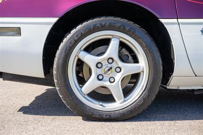 1995 Chevrolet Corvette PACE CAR   - Photo 20 - Sarasota, FL 34243