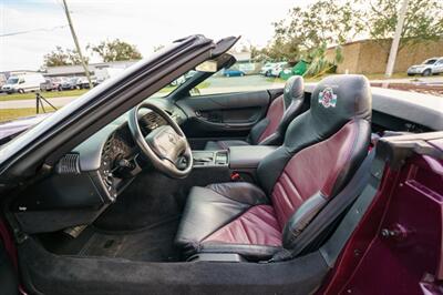 1995 Chevrolet Corvette PACE CAR   - Photo 36 - Sarasota, FL 34243