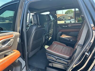 2024 GMC Yukon Denali Ultimate   - Photo 4 - Sarasota, FL 34243