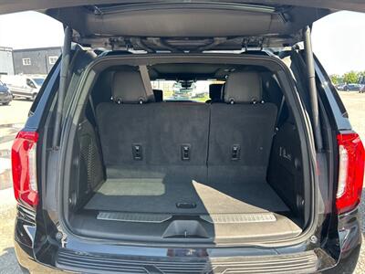 2024 GMC Yukon Denali Ultimate   - Photo 5 - Sarasota, FL 34243