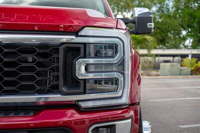 2025 Ford F-450 Super Duty Platinum Plus   - Photo 10 - Sarasota, FL 34243