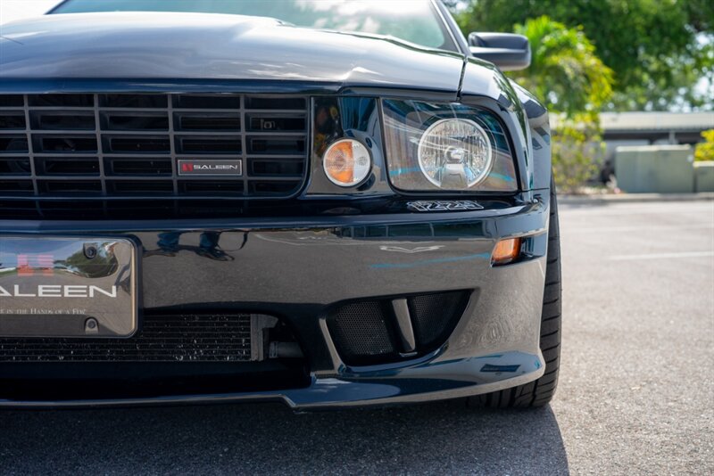 2005 Ford Mustang GT Deluxe - Photo 15 - Sarasota, FL 34243