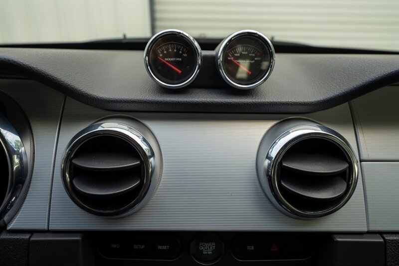 2005 Ford Mustang GT Deluxe - Photo 31 - Sarasota, FL 34243