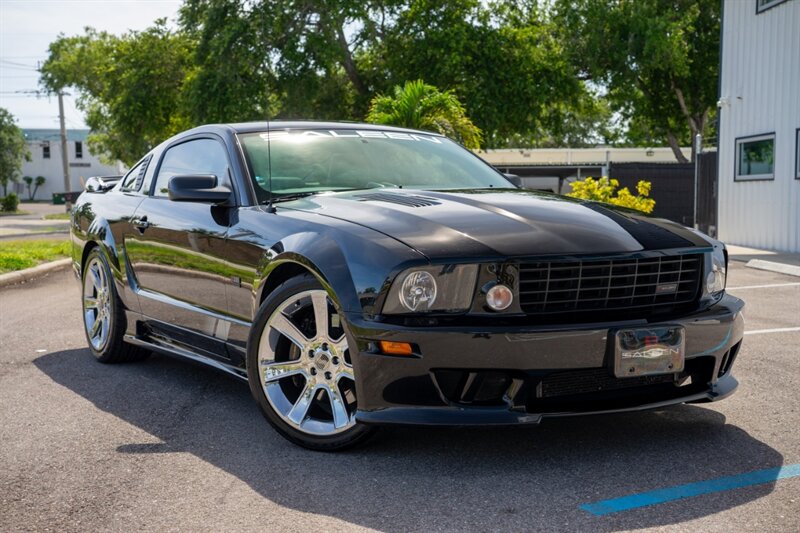 2005 Ford Mustang GT Deluxe   - Photo 1 - Sarasota, FL 34243