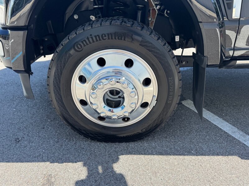 2024 Ford F-450 Super Duty Platinum FX4 H.O DIESEL - Photo 11 - Sarasota, FL 34243