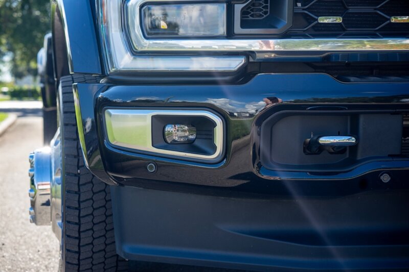 2024 Ford F-450 Super Duty Platinum FX4 H.O DIESEL - Photo 26 - Sarasota, FL 34243