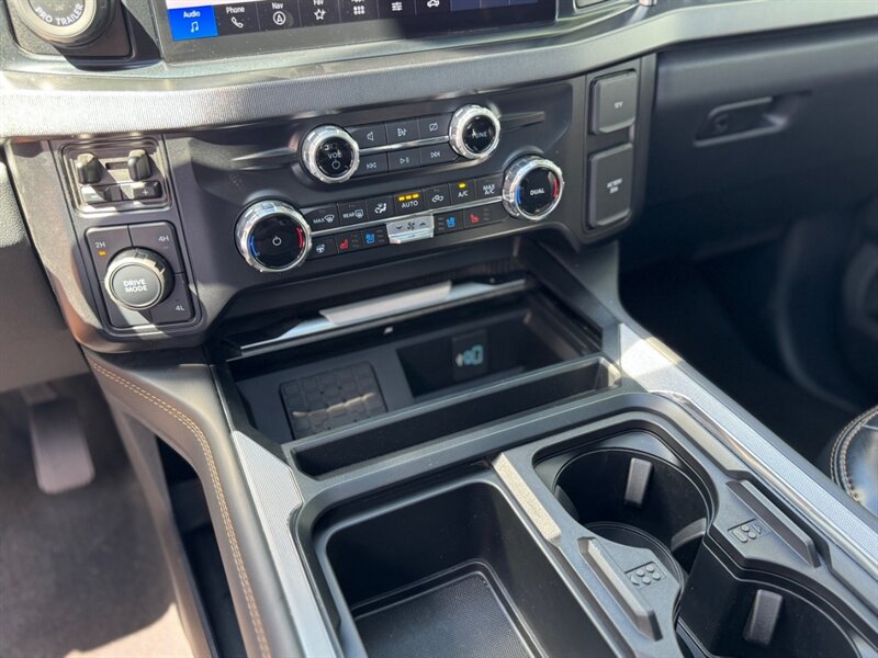 2024 Ford F-450 Super Duty Platinum FX4 H.O DIESEL - Photo 33 - Sarasota, FL 34243