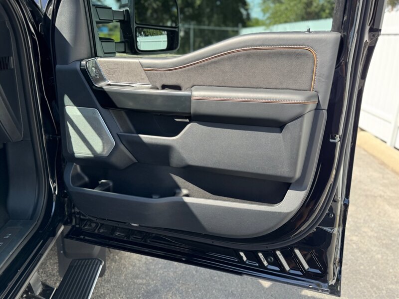 2024 Ford F-450 Super Duty Platinum FX4 H.O DIESEL - Photo 38 - Sarasota, FL 34243