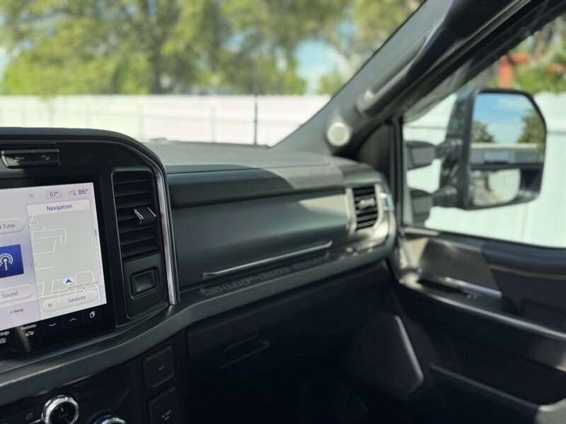 2024 Ford F-450 Super Duty Platinum FX4 H.O DIESEL - Photo 32 - Sarasota, FL 34243