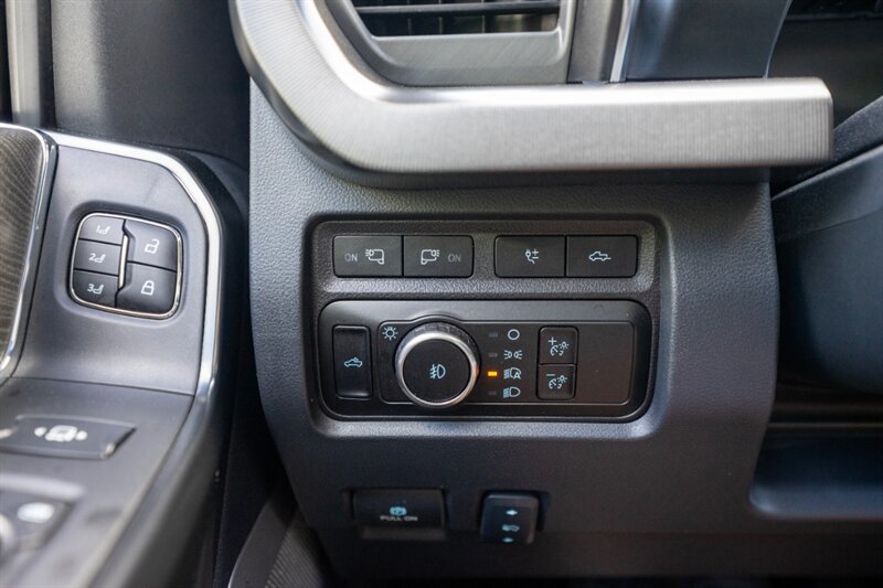 2024 Ford F-450 Super Duty Platinum FX4 H.O DIESEL - Photo 46 - Sarasota, FL 34243