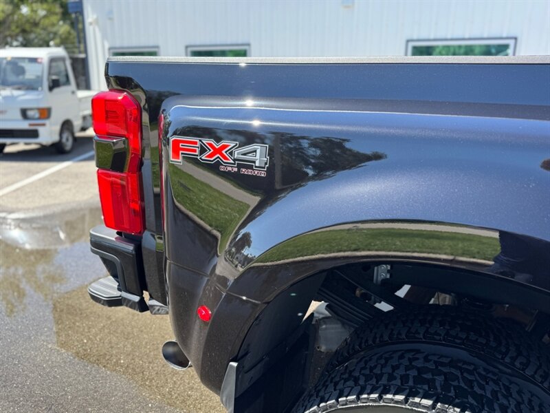 2024 Ford F-450 Super Duty Platinum FX4 H.O DIESEL - Photo 14 - Sarasota, FL 34243