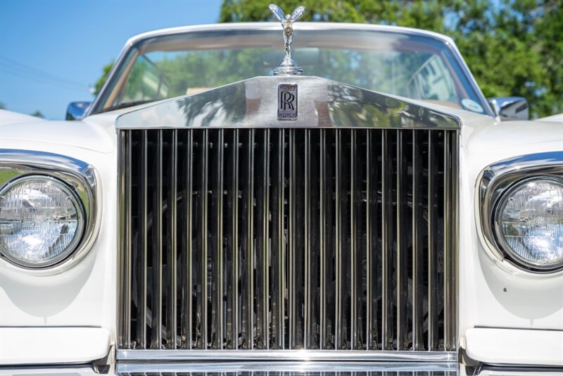 1994 Rolls-Royce Corniche IV - Photo 29 - Sarasota, FL 34243