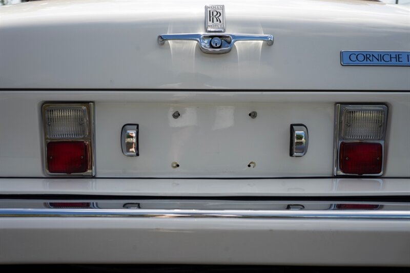 1994 Rolls-Royce Corniche IV - Photo 17 - Sarasota, FL 34243