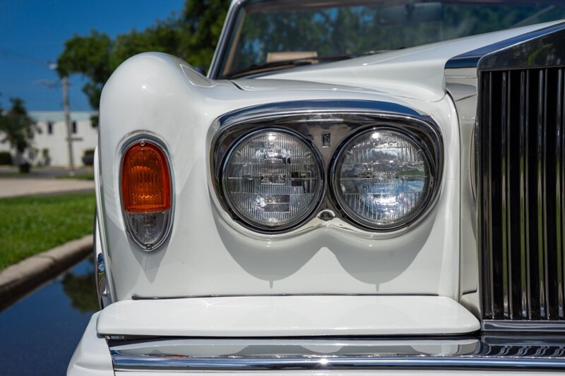 1994 Rolls-Royce Corniche IV - Photo 28 - Sarasota, FL 34243