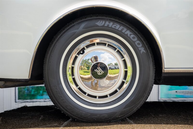 1994 Rolls-Royce Corniche IV - Photo 21 - Sarasota, FL 34243