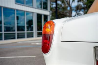 1994 Rolls-Royce Corniche IV   - Photo 18 - Sarasota, FL 34243