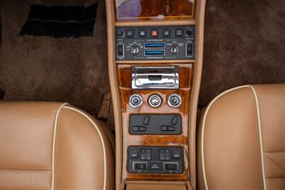 1994 Rolls-Royce Corniche IV   - Photo 47 - Sarasota, FL 34243