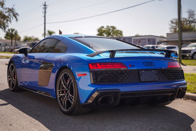 2023 Audi R8 5.2 quattro V10 performance - Photo 12 - Sarasota, FL 34243