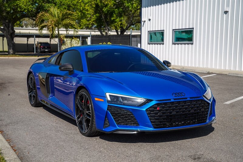 2023 Audi R8 5.2 quattro V10 performance - Photo 4 - Sarasota, FL 34243