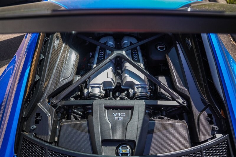 2023 Audi R8 5.2 quattro V10 performance - Photo 42 - Sarasota, FL 34243