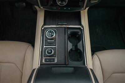 2024 Ford Expedition MAX Platinum - Photo 32 - Sarasota, FL 34243