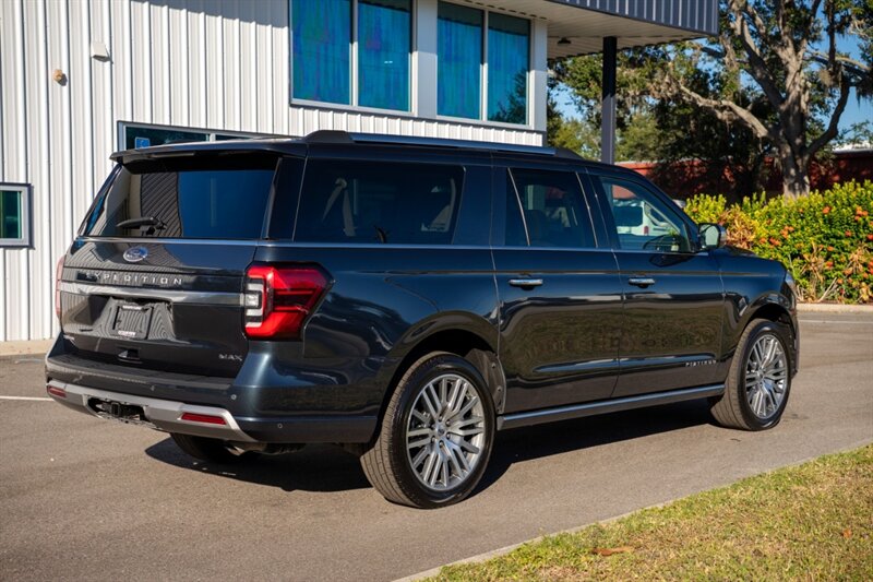 2024 Ford Expedition MAX Platinum - Photo 5 - Sarasota, FL 34243