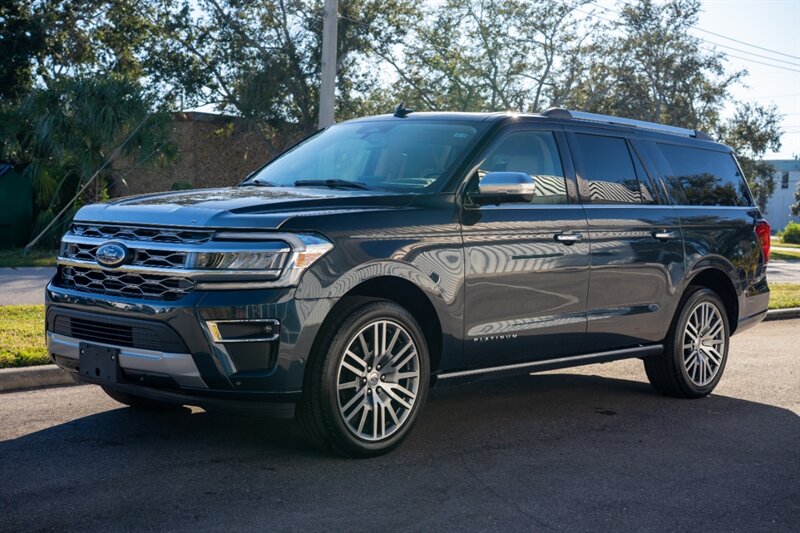 2024 Ford Expedition MAX Platinum - Photo 9 - Sarasota, FL 34243