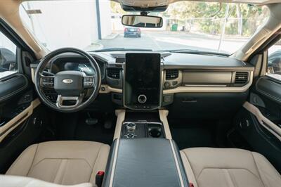 2024 Ford Expedition MAX Platinum - Photo 28 - Sarasota, FL 34243