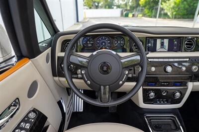 2013 Rolls-Royce Phantom Drophead Coupe   - Photo 43 - Sarasota, FL 34243