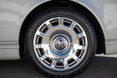 2013 Rolls-Royce Phantom Drophead Coupe   - Photo 29 - Sarasota, FL 34243