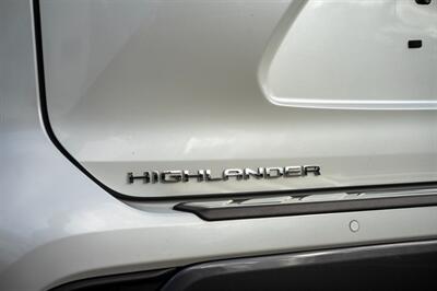 2022 Toyota Highlander Limited   - Photo 18 - Sarasota, FL 34243