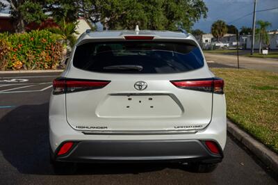 2022 Toyota Highlander Limited   - Photo 6 - Sarasota, FL 34243