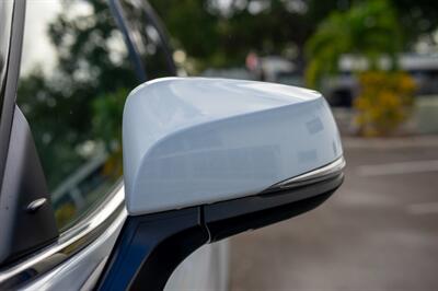 2022 Toyota Highlander Limited   - Photo 15 - Sarasota, FL 34243