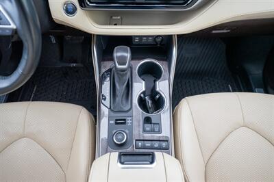 2022 Toyota Highlander Limited   - Photo 29 - Sarasota, FL 34243