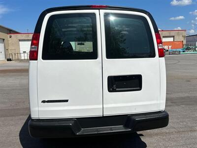 2021 Chevrolet Express 2500  EXT Cargo Van 6.2l V8 - Photo 5 - Sarasota, FL 34243