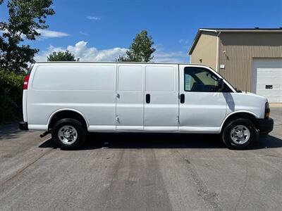 2021 Chevrolet Express 2500  EXT Cargo Van 6.2l V8 - Photo 4 - Sarasota, FL 34243