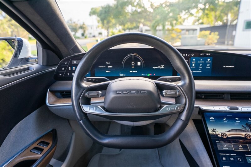 2023 Lucid Air Touring Touring   - Photo 47 - Sarasota, FL 34243
