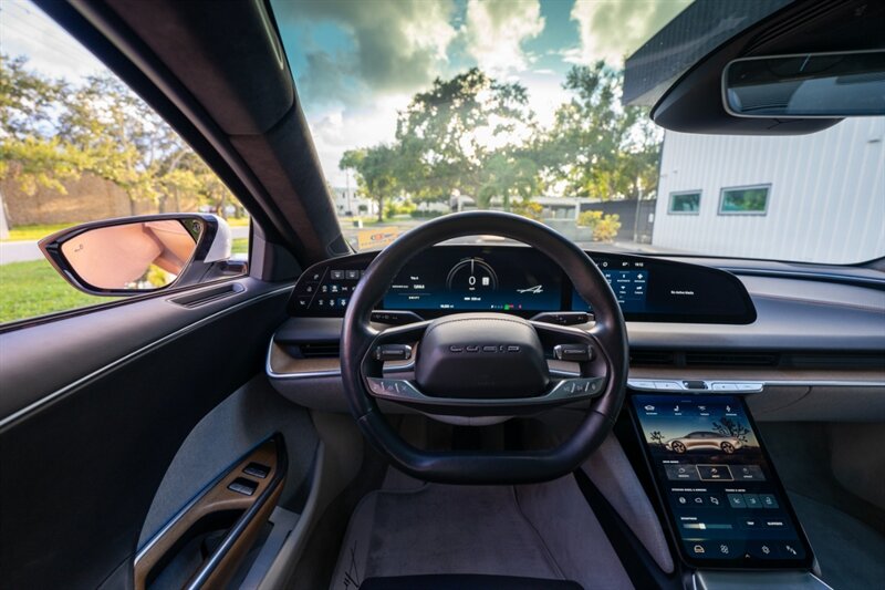 2023 Lucid Air Touring Touring   - Photo 45 - Sarasota, FL 34243