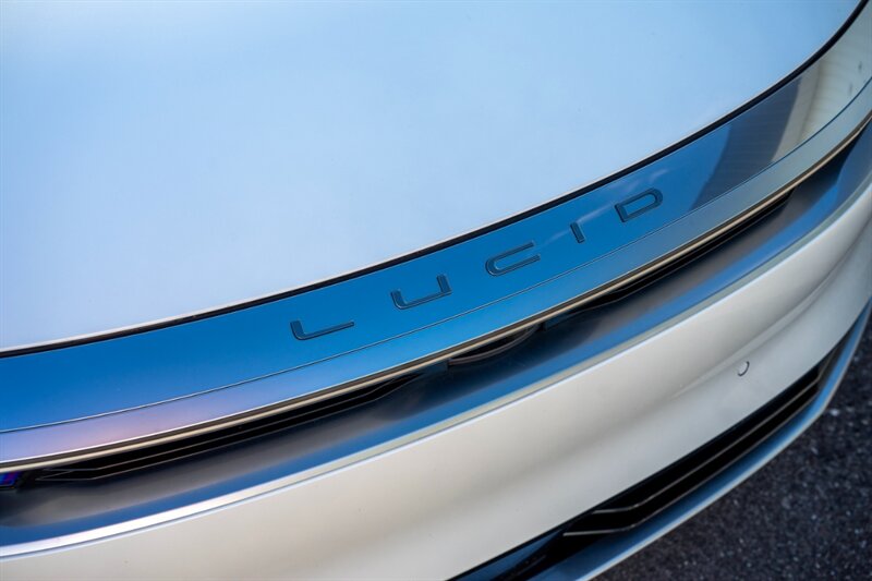 2023 Lucid Air Touring Touring   - Photo 25 - Sarasota, FL 34243