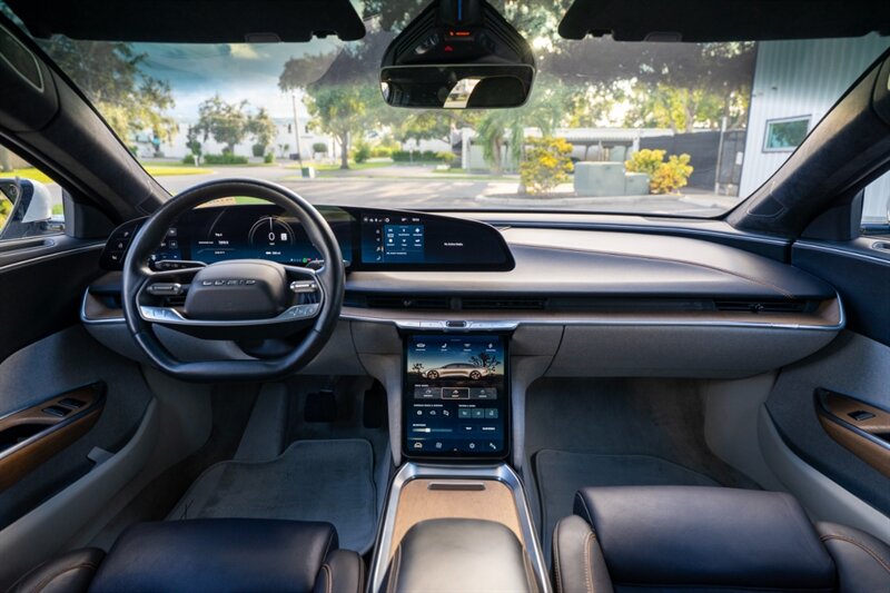 2023 Lucid Air Touring Touring   - Photo 46 - Sarasota, FL 34243